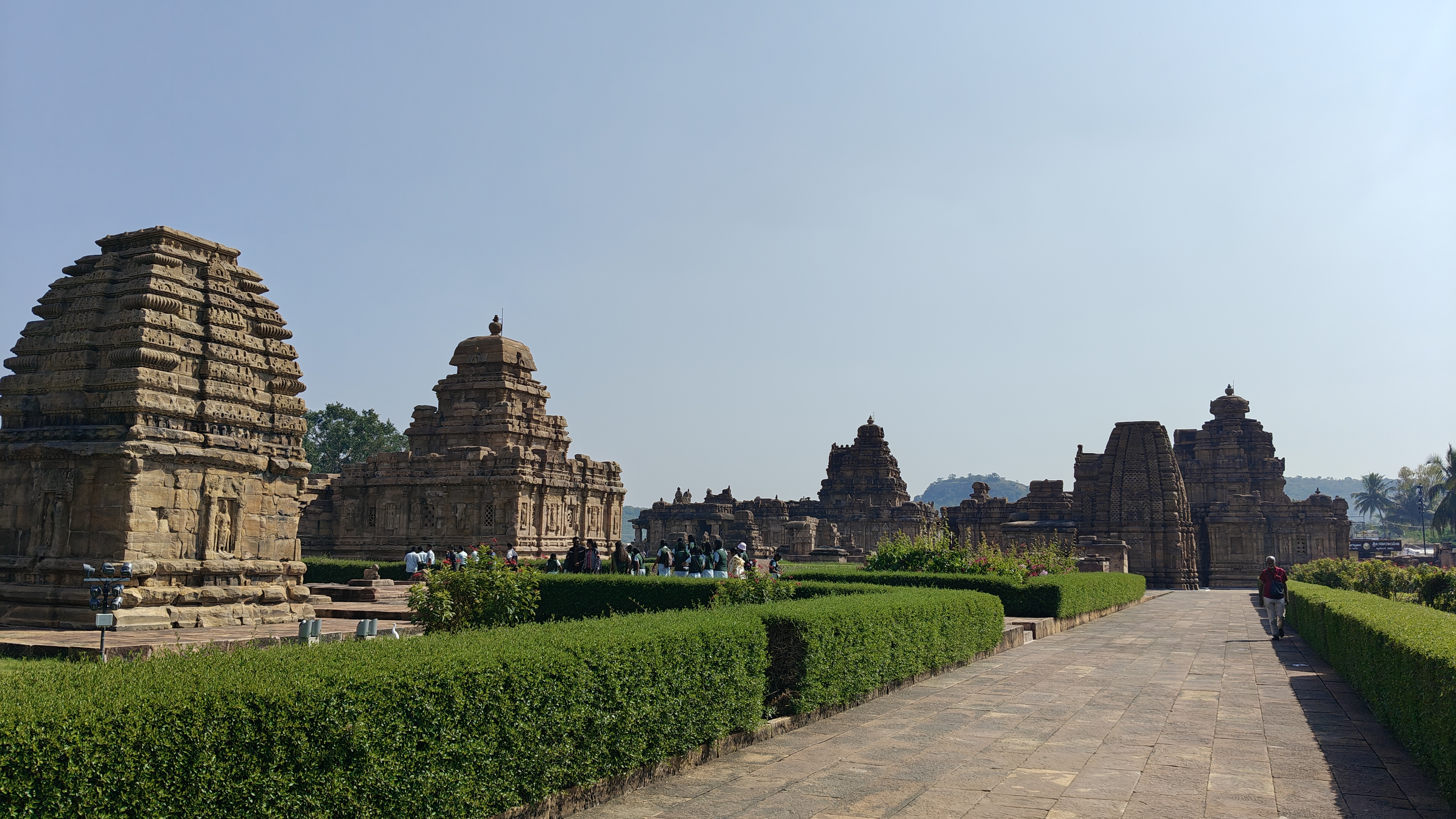 An Unplanned Day in Badami: Temples, Forts, and Unexpected Human Stories